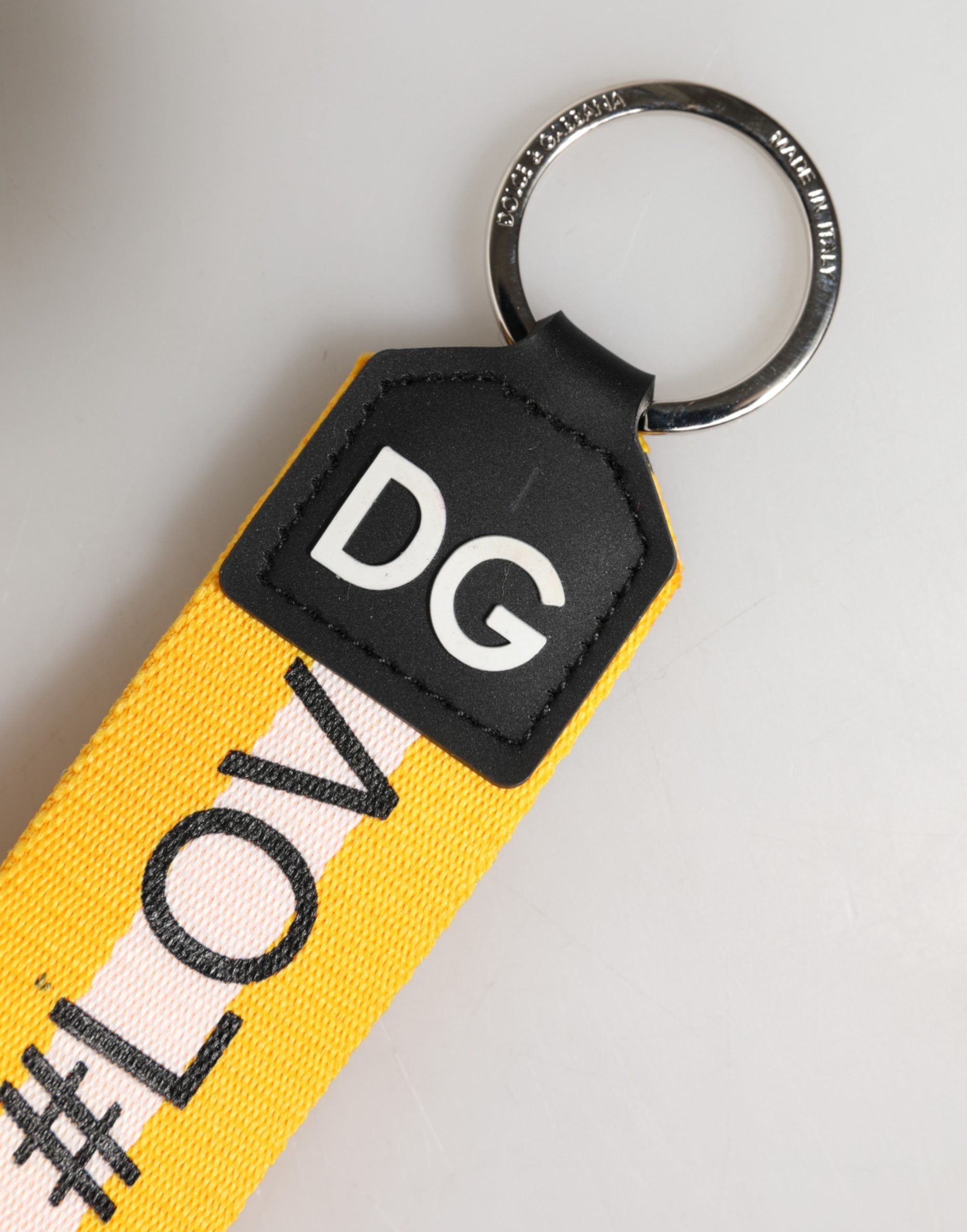 DOLCE&GABBANA ロゴチャーム ウォレットチェーン キーチェーン 箱 Dolce & Gabbana Yellow Logo Polyester Silver Brass Holder Keychain