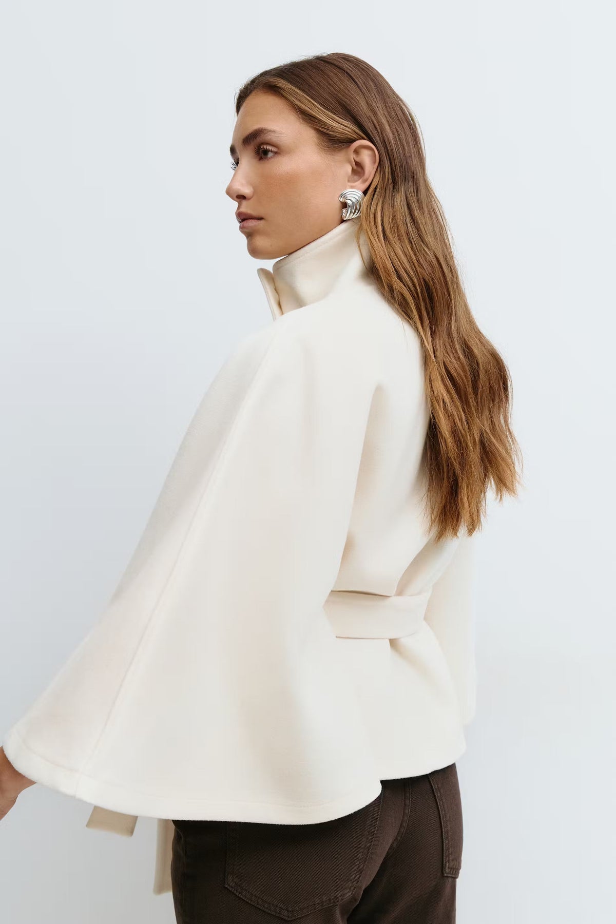 Women's Short Trench Coat for Fall with Belted Waist Tie