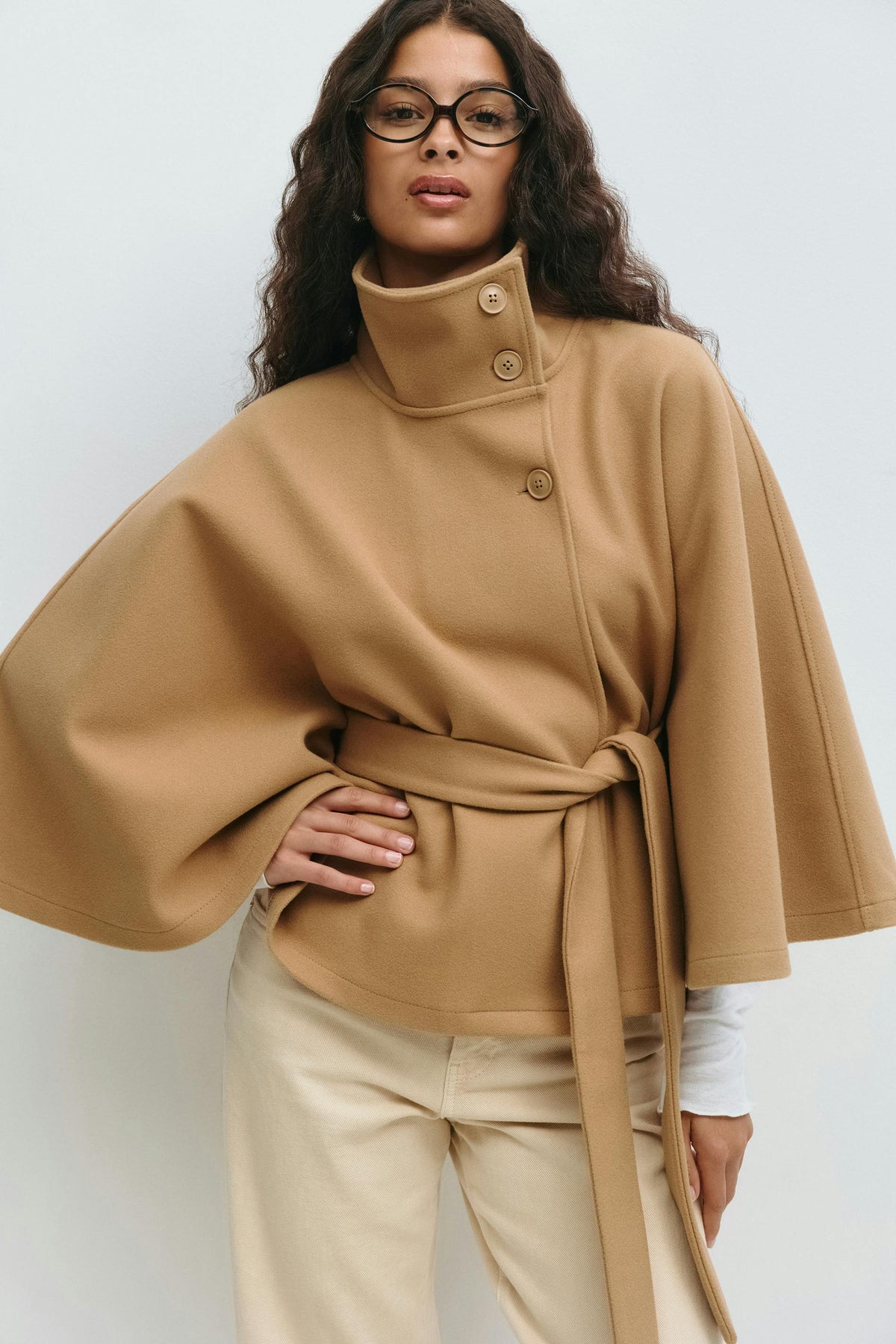 Women's Short Trench Coat for Fall with Belted Waist Tie Beige