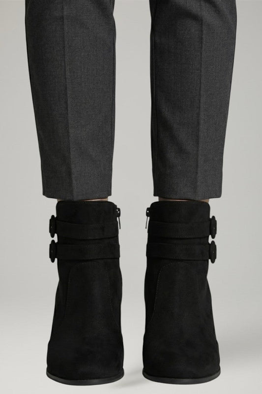 Women's Refined Double Buckle Ankle Cowboy Boots for Daily Use