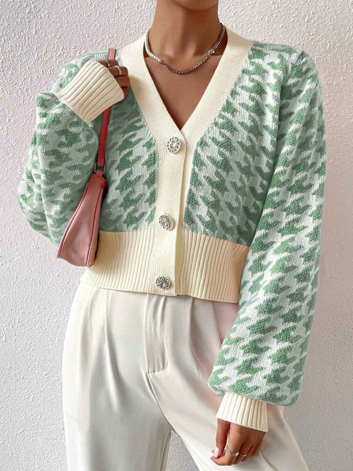 Women's Cropped V-Neck Cardigan with Button Front for Daily Use Green