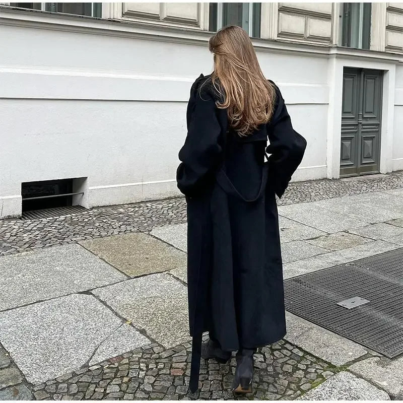 Women's Long Oversized Trench Coat for Fall and Winter Everyday Wear
