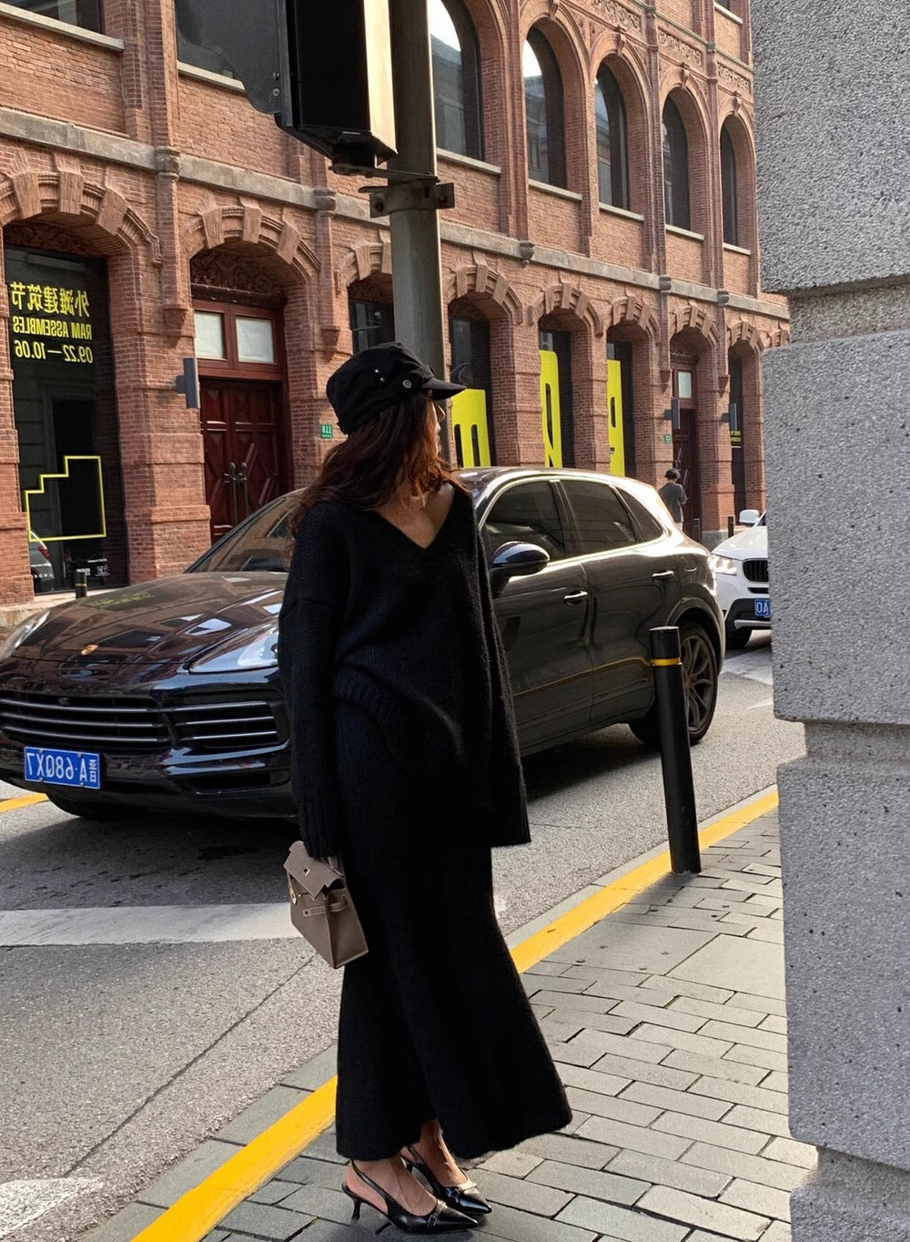 Women's V-Neck Knit Sweater Set for Fall and Winter Everyday Wear Black