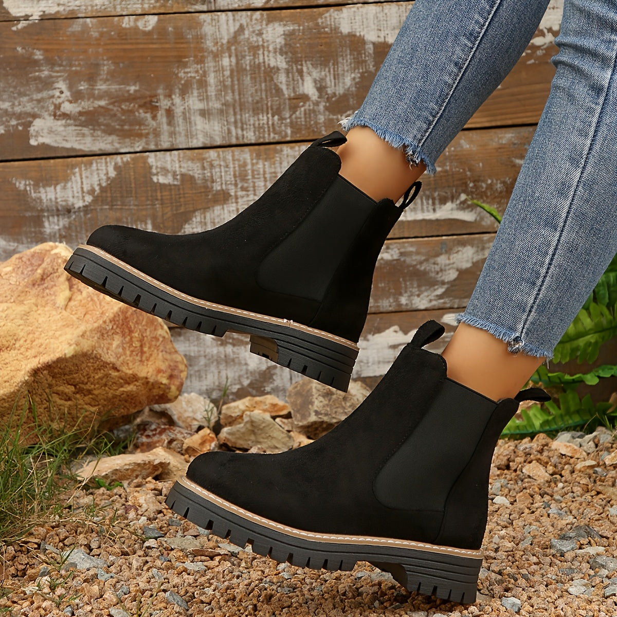 Women's Effortless Slip-On Ankle Chelsea Boots for Daily Use