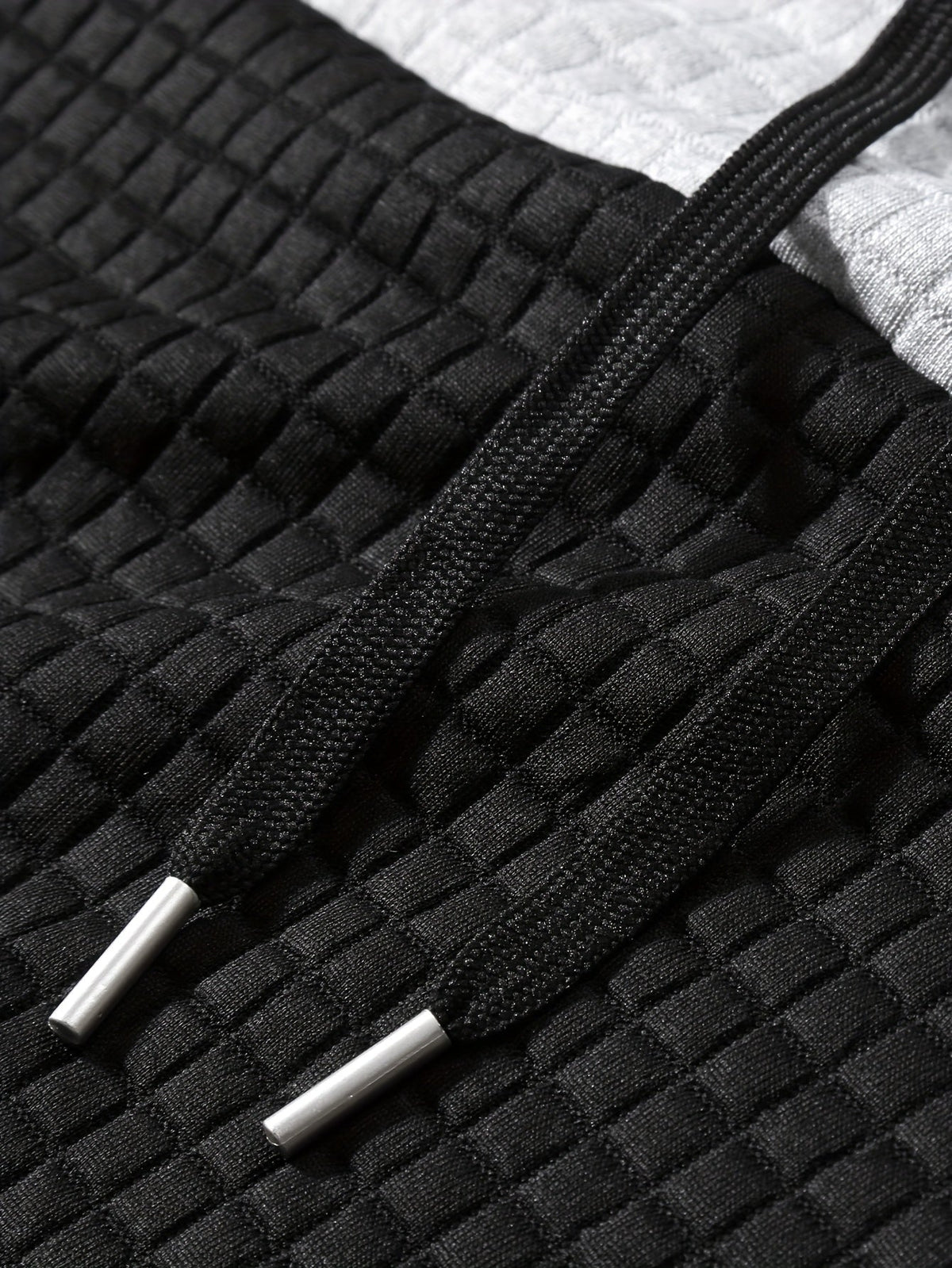 Men's Color-Block Textured Hoodie for Fall and Winter Everyday Wear