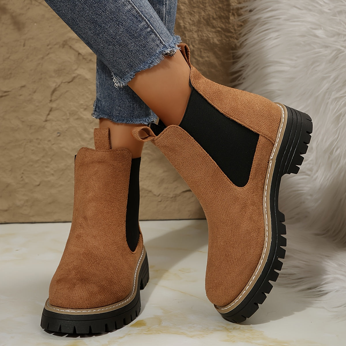 Women's Effortless Slip-On Ankle Chelsea Boots for Daily Use