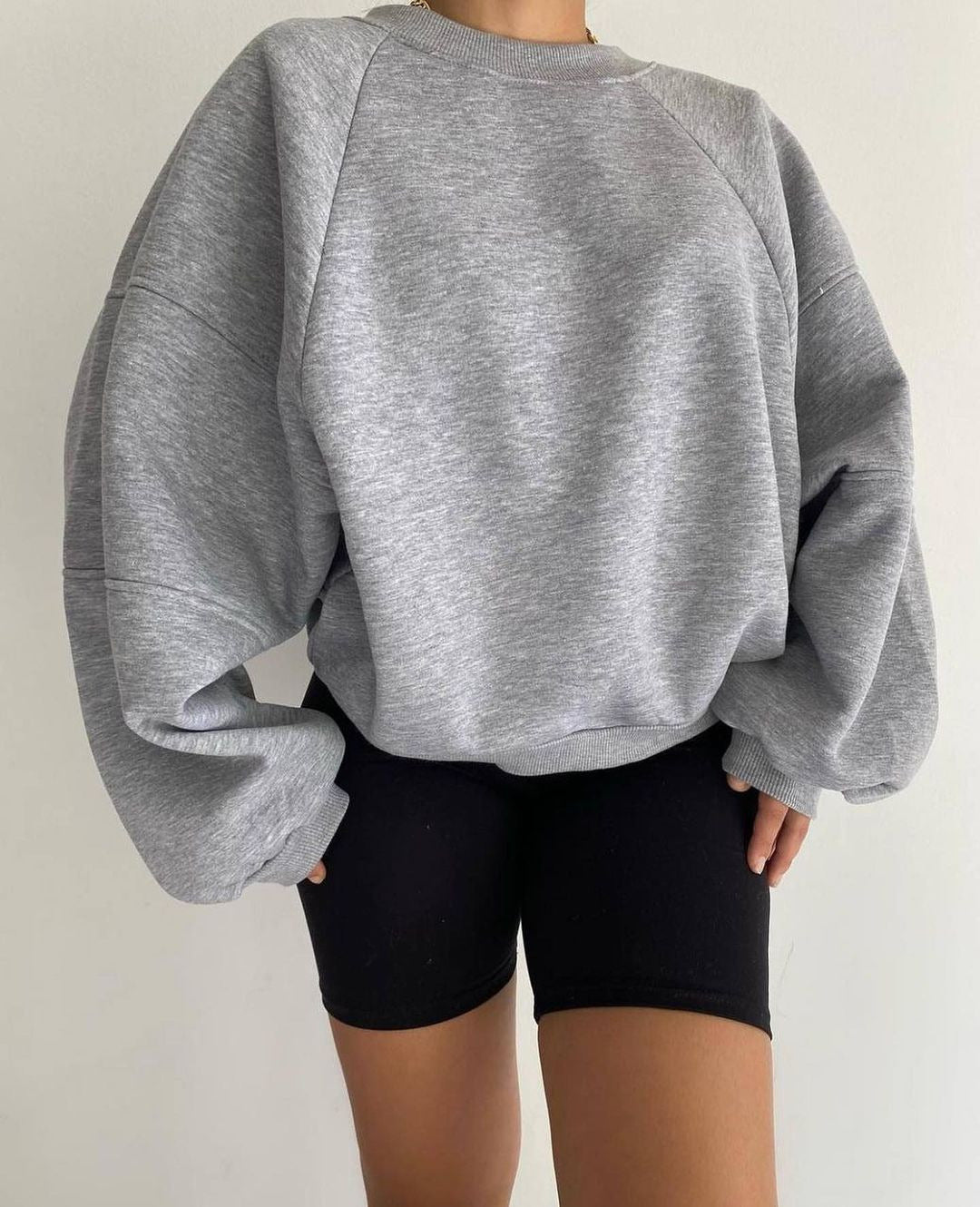 Women's Oversized Crewneck Sweatshirt with Puffed Sleeves Gray
