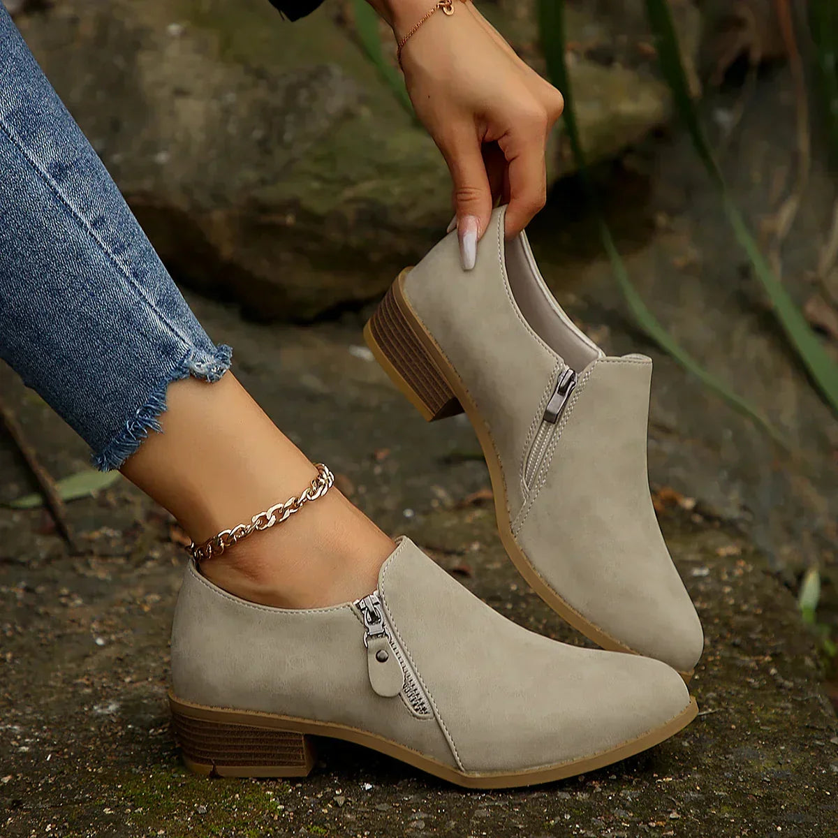 Women's Refined Side Zip Low Heel Ankle Booties for Daily Use