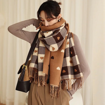 Women's Heart-Shaped Plaid Scarf, Thick Autumn and Winter Shawl khaki One Size