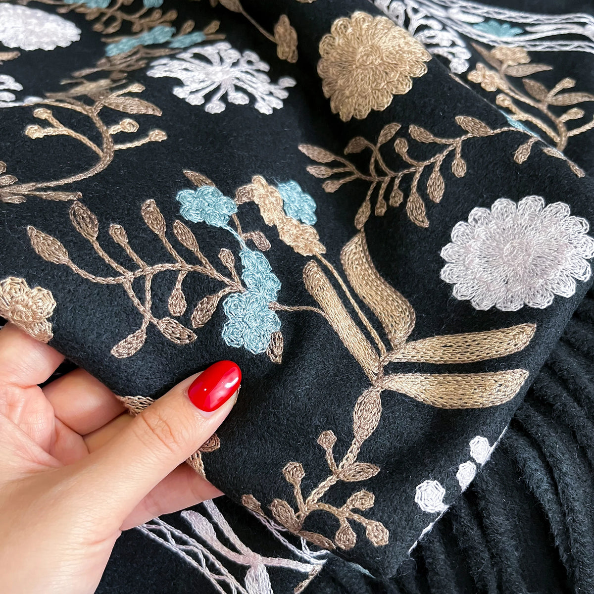 Women's Winter Warm Cashmere Scarf Embroidered Thick Shawl Wrap