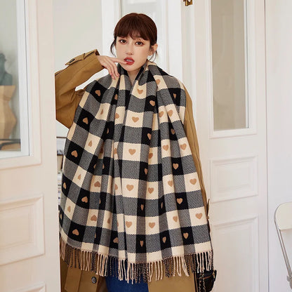 Women's Heart-Shaped Plaid Scarf, Thick Autumn and Winter Shawl