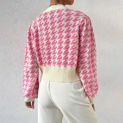 Women's Cropped V-Neck Cardigan with Button Front for Daily Use