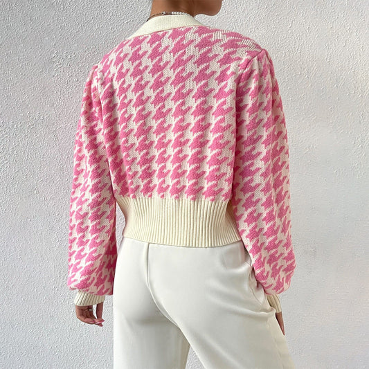 Women's Cropped V-Neck Cardigan with Button Front for Daily Use