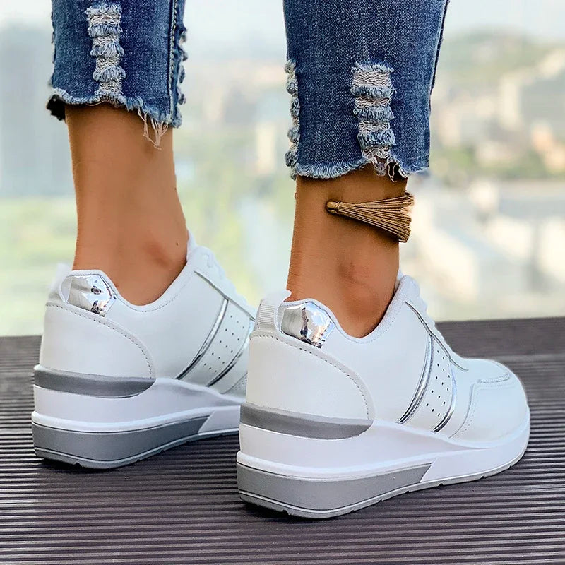 Women's Lace-Up Fashion Sneakers for Fall and Winter Everyday Wear