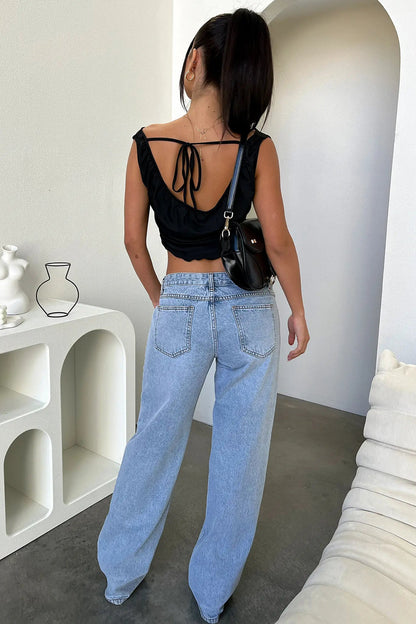 Women's Low Rise Light Wash Straight Leg Denim Jeans for Daily Use