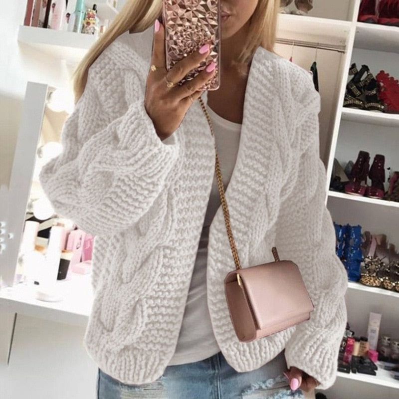 Women's Multi-Color Oversized Cable Knit Cardigan for Daily Use Warm White