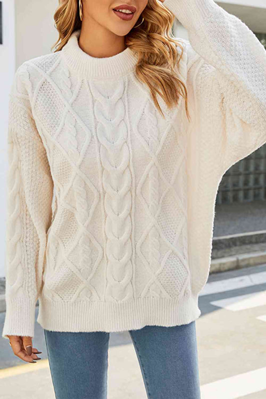 Women's Grey Oversized Cable Knit Sweater for Fall and Winter