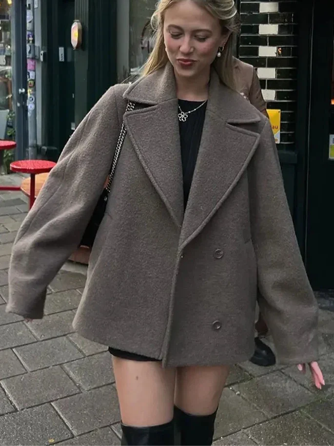Women's Oversized Double-Breasted Winter Coat for Daily Use Brown