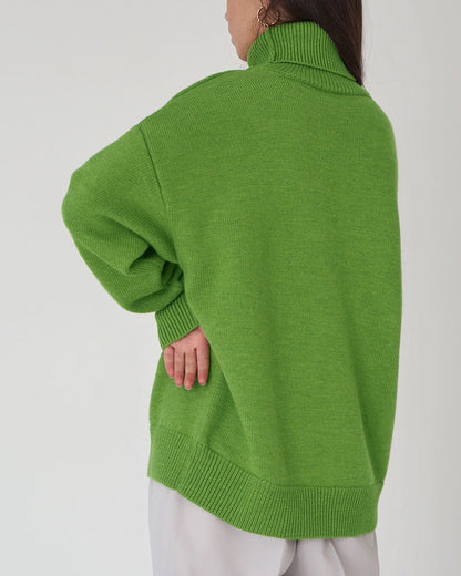 Women's Light Gray Oversized Turtleneck Knit Sweater for Everyday Wear