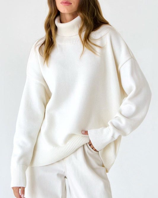 Women's Light Gray Oversized Turtleneck Knit Sweater for Everyday Wear White