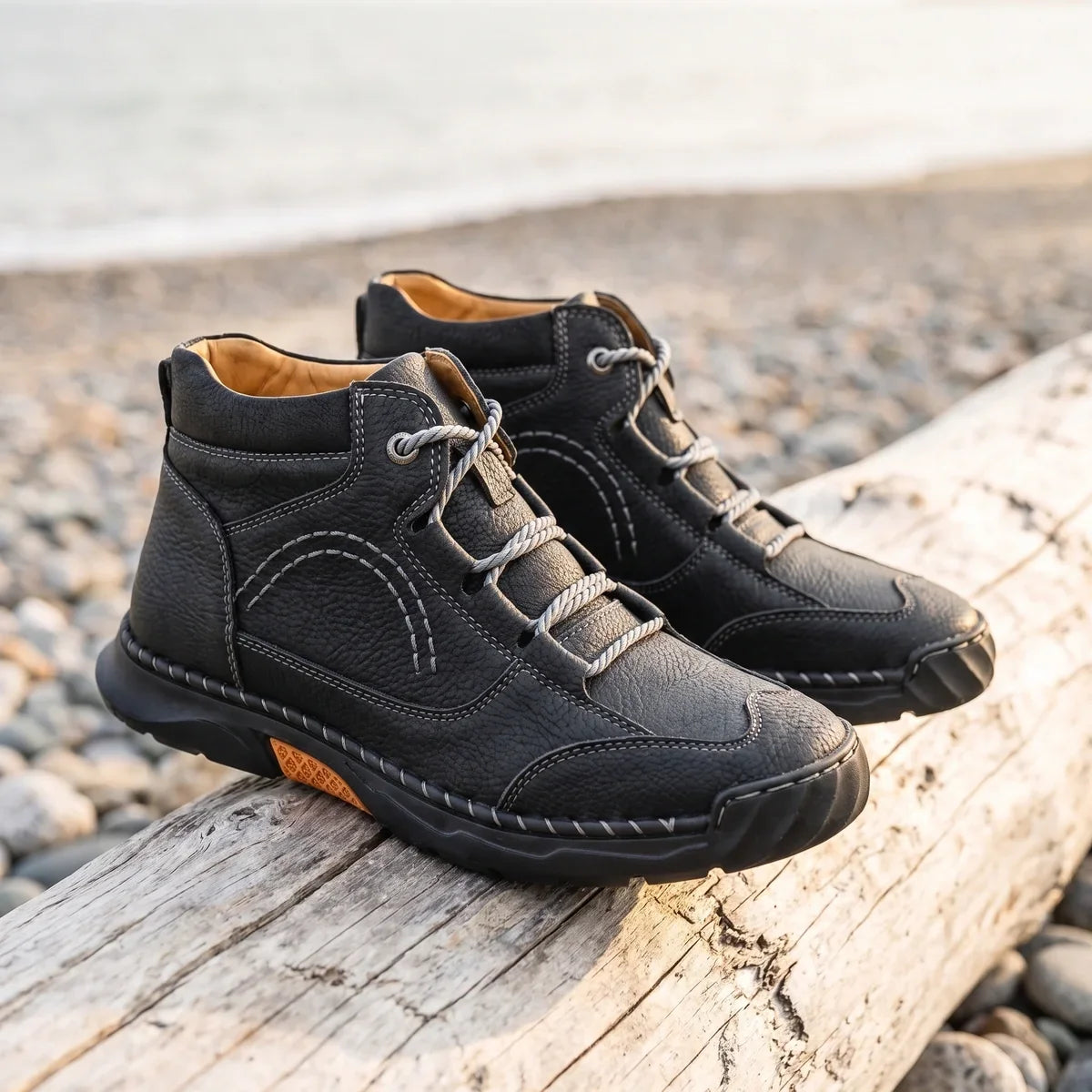 Men's Leather High Top Chukkas with Whipstitch Detail for Daily Use Black