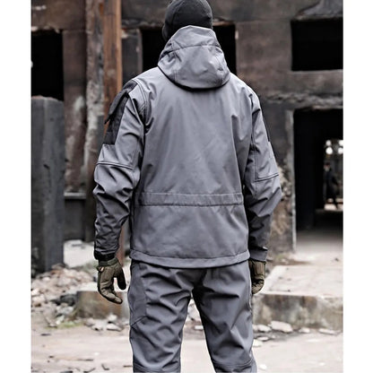Men's Outdoor Exploration Gear Kit for Fall and Winter Everyday Wear