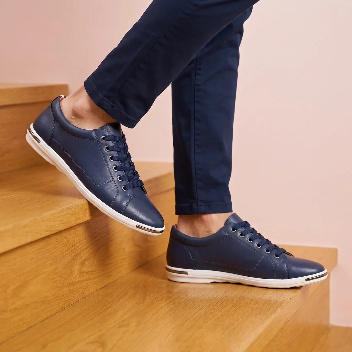 Men's Genuine Leather Casual Low Top Sneakers for Daily Use Blue