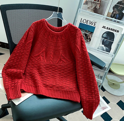 Women's Crewneck Knit Sweater for Fall and Winter Everyday Wear