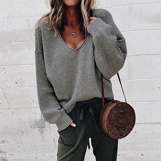 Women's Oversized V-Neck Sweater for Fall and Winter Everyday Wear