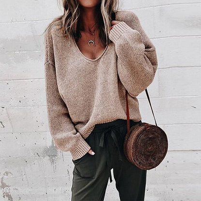 Women's Oversized V-Neck Sweater for Fall and Winter Everyday Wear